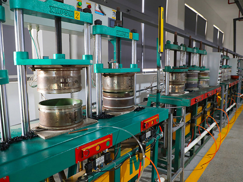 ছাঁচনির্মাণ